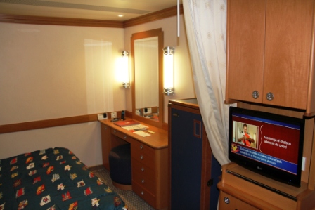 Disney Magic Stateroom 5005